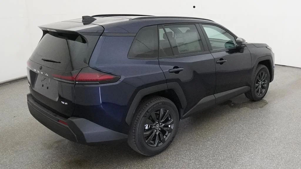 New 2026 Blueprint Toyota XLE Premium image 18