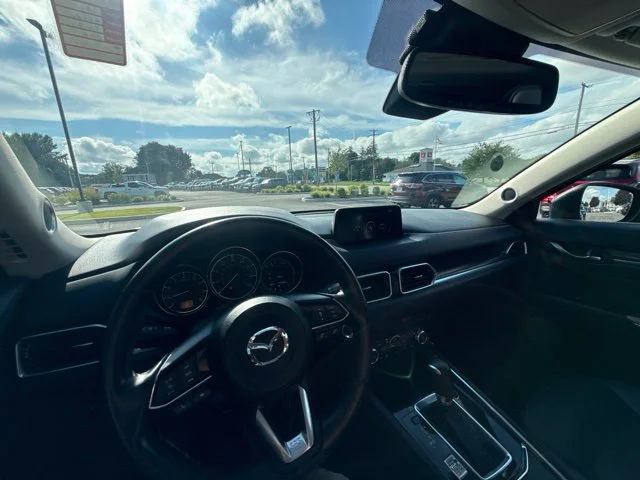 Used 2018 Blue Mazda Grand Touring image 26