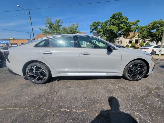 Used 2026 Gray Kia GT-Line image 4