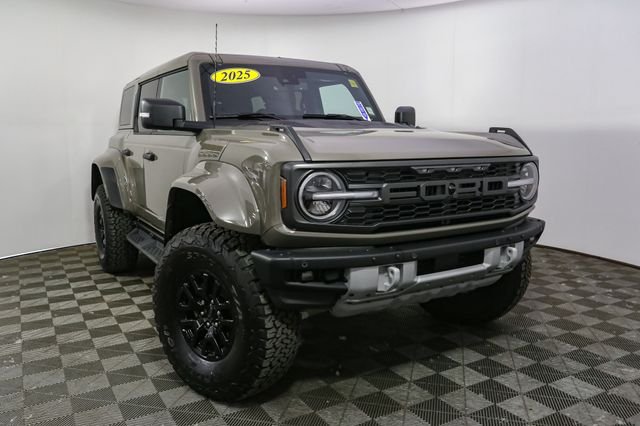 Used 2025 Gray Ford Raptor image 3
