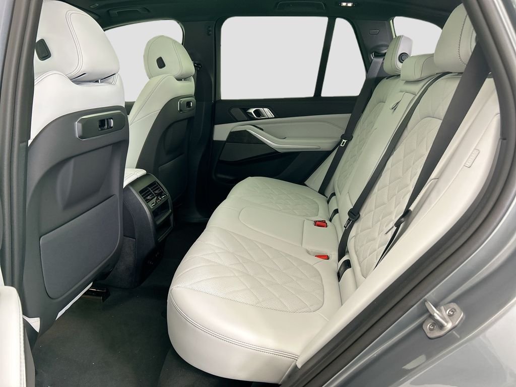 New 2026 Gray Metallic BMW sDrive40i image 20