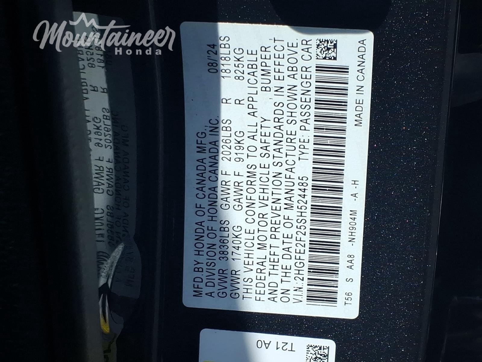 Used 2025 Meteorite Gray Metallic Honda LX image 38