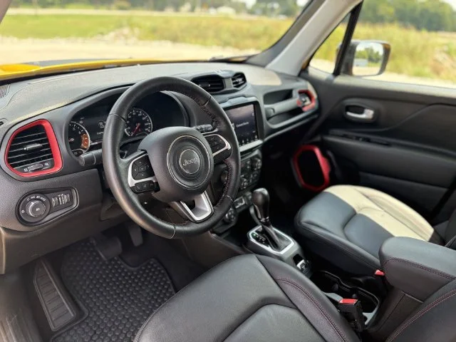2023 Jeep Renegade Trailhawk - Photo 7