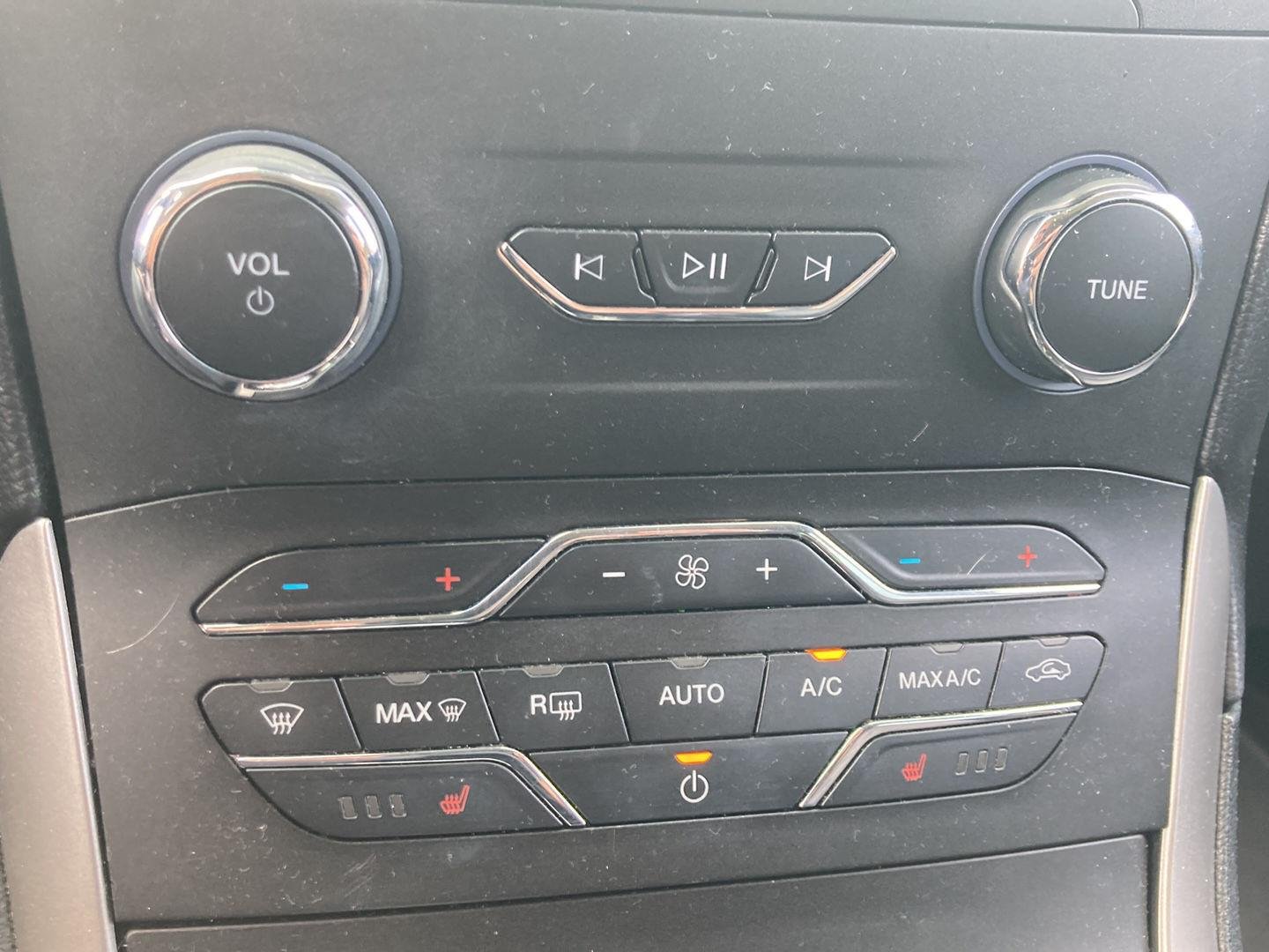 Used 2020 Magnetic Ford  image 19