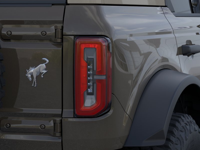 New 2026 Marsh Gray Ford Badlands image 23