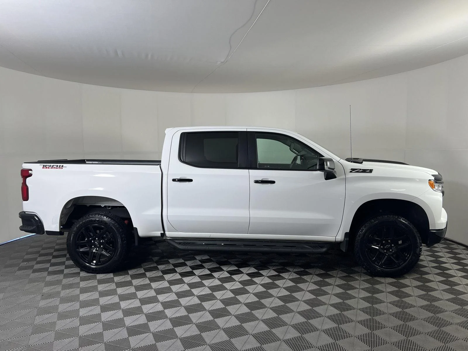Used 2024 Summit White Chevrolet LT Trail Boss image 24