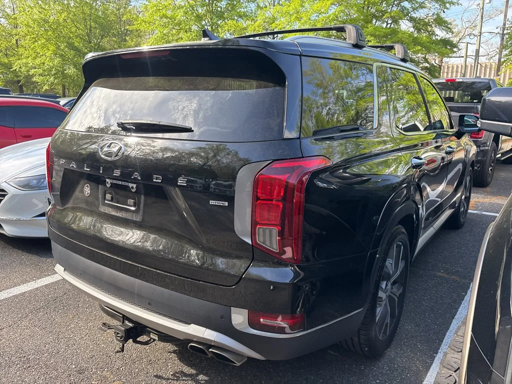 Used 2022 Black Hyundai SEL image 15