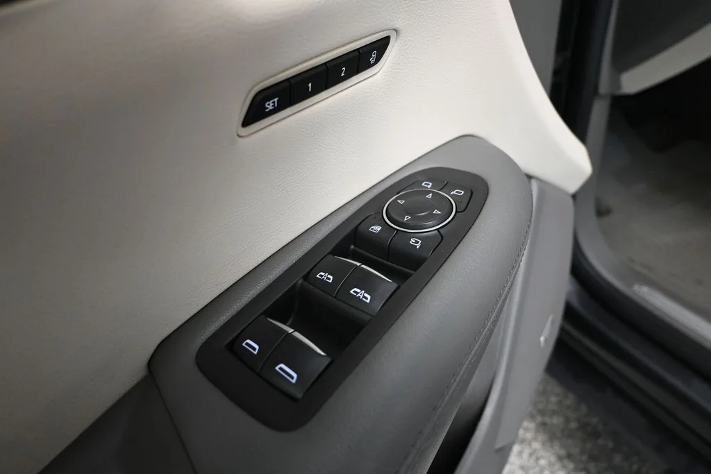 Used 2019 Black Cadillac Luxury image 20
