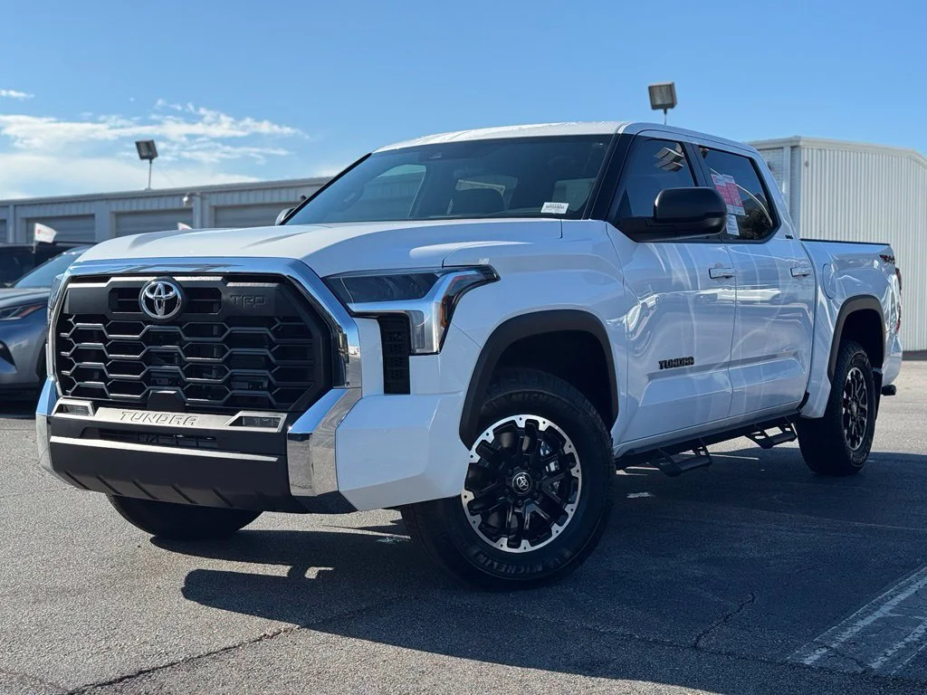 New 2026 Ice Cap Toyota SR5 image 6