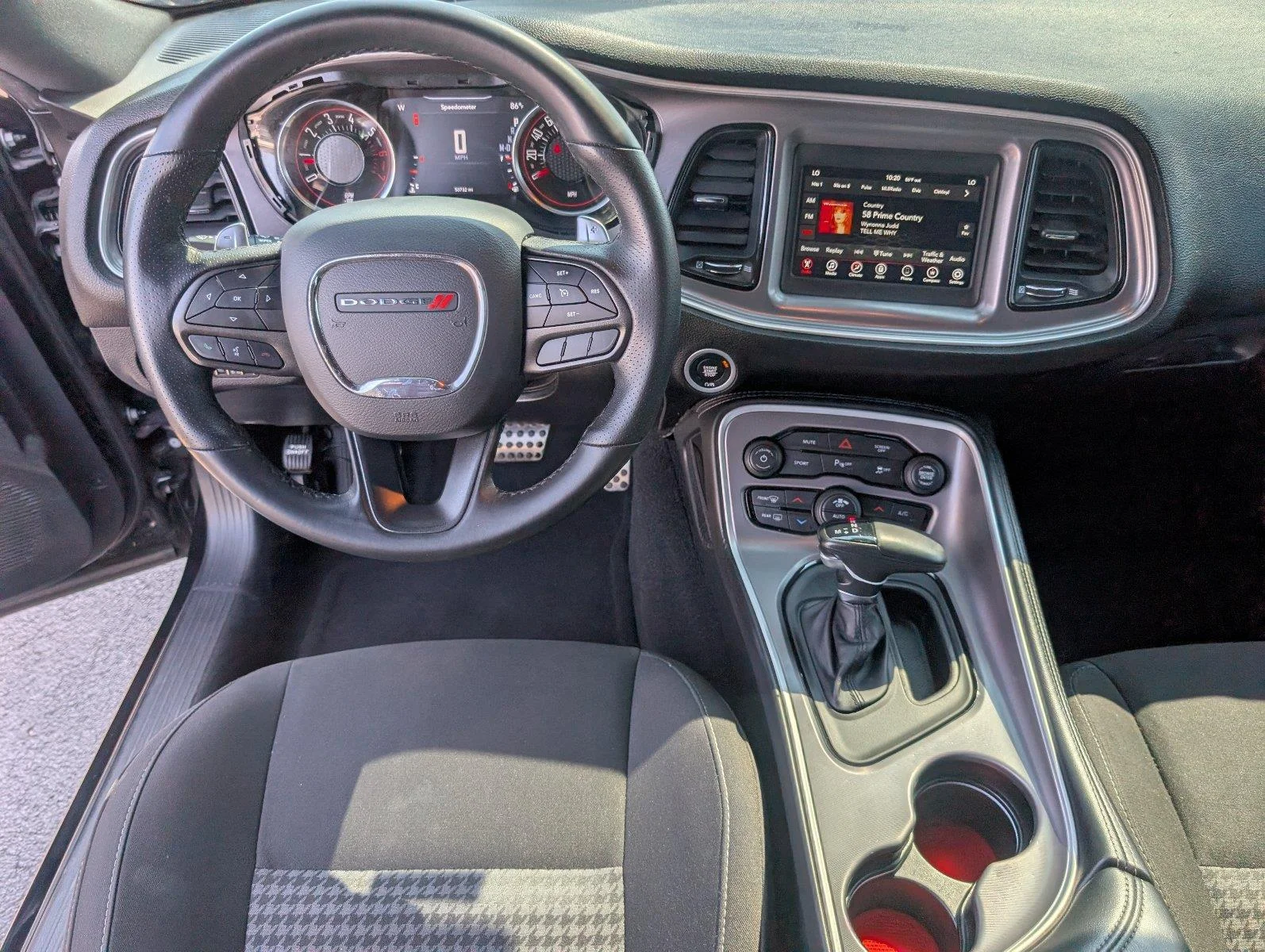 Used 2022 Pitch Black Clearcoat Dodge R/T image 31