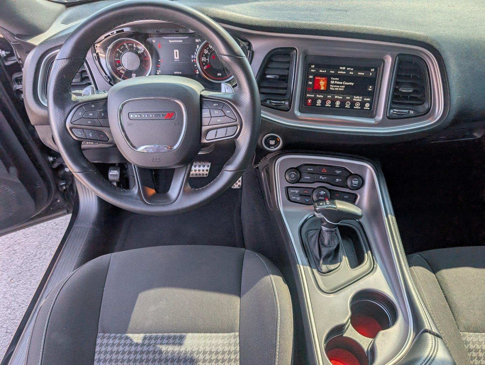 Used 2022 Pitch Black Clearcoat Dodge R/T image 31