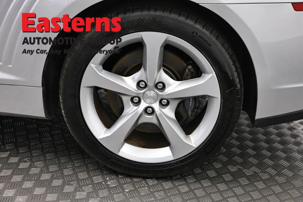 Used 2015 Silver Chevrolet SS image 29
