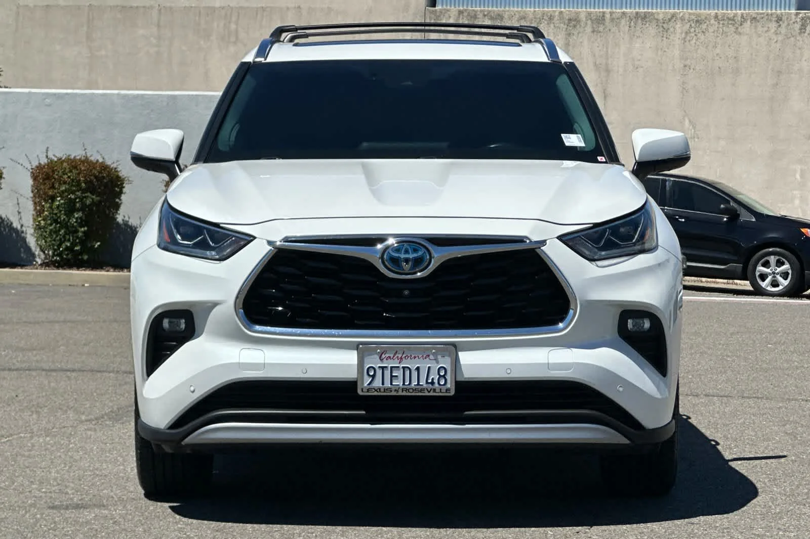 Used 2020 Blizzard Pearl Toyota Hybrid Platinum image 10