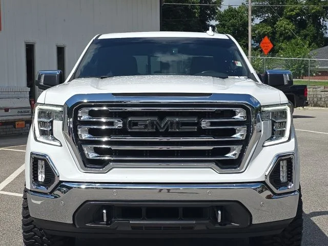 Used 2021 White GMC SLT image 8