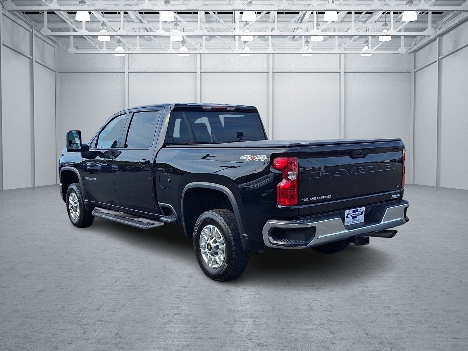 Used 2025 Black Chevrolet LT image 6