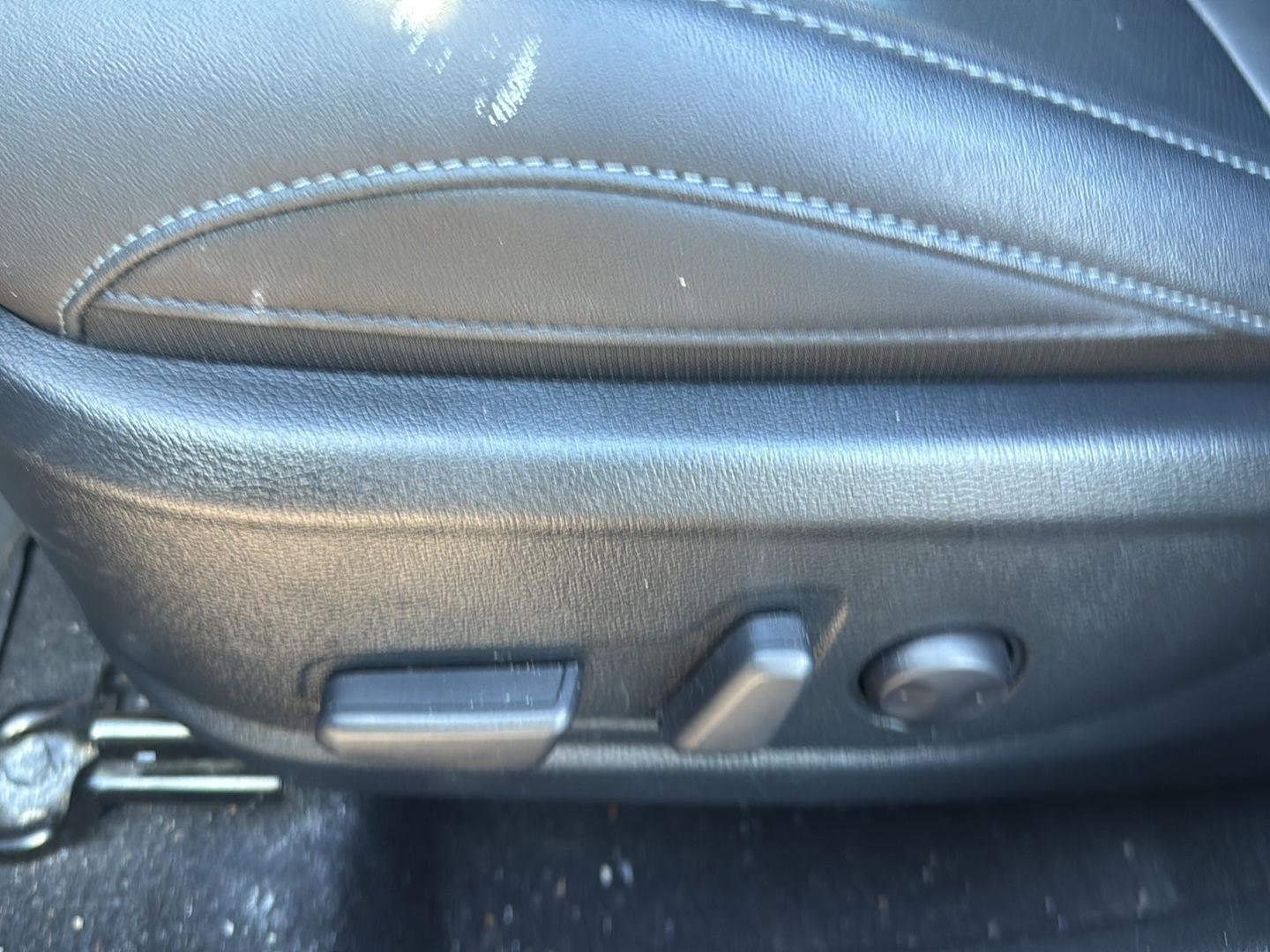 Used 2024 Fusion Black Kia EX image 14