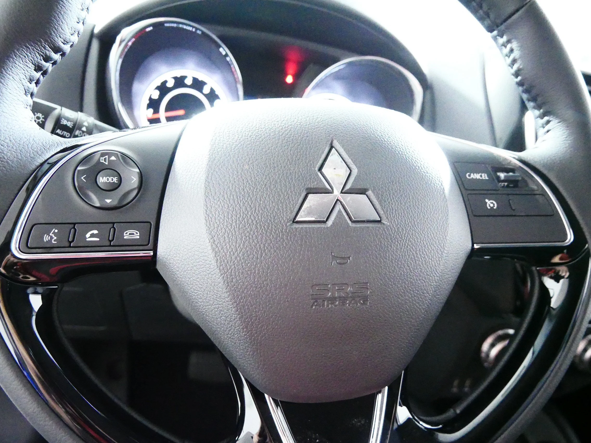 New 2026 Octane Blue Metallic Mitsubishi 2.0 SE image 8