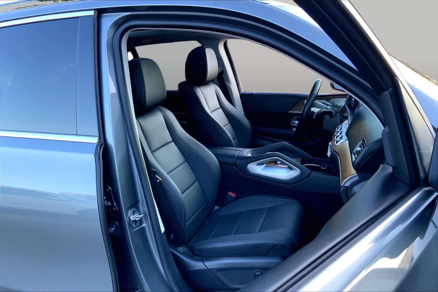 Used 2025 Selenite Grey Metallic Mercedes-Benz GLE 350 image 9