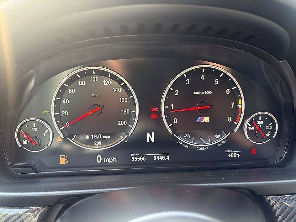 Used 2015 Black Sapphire Metallic BMW Base image 14