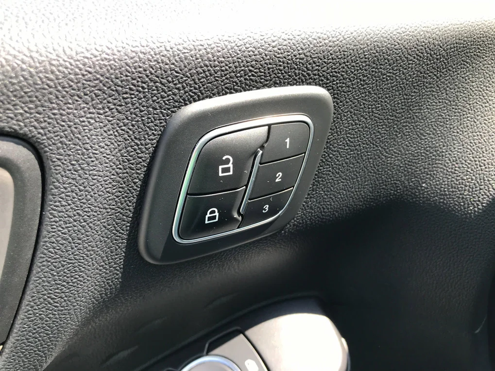 Pre-Owned 2020 Ford Escape Titanium
