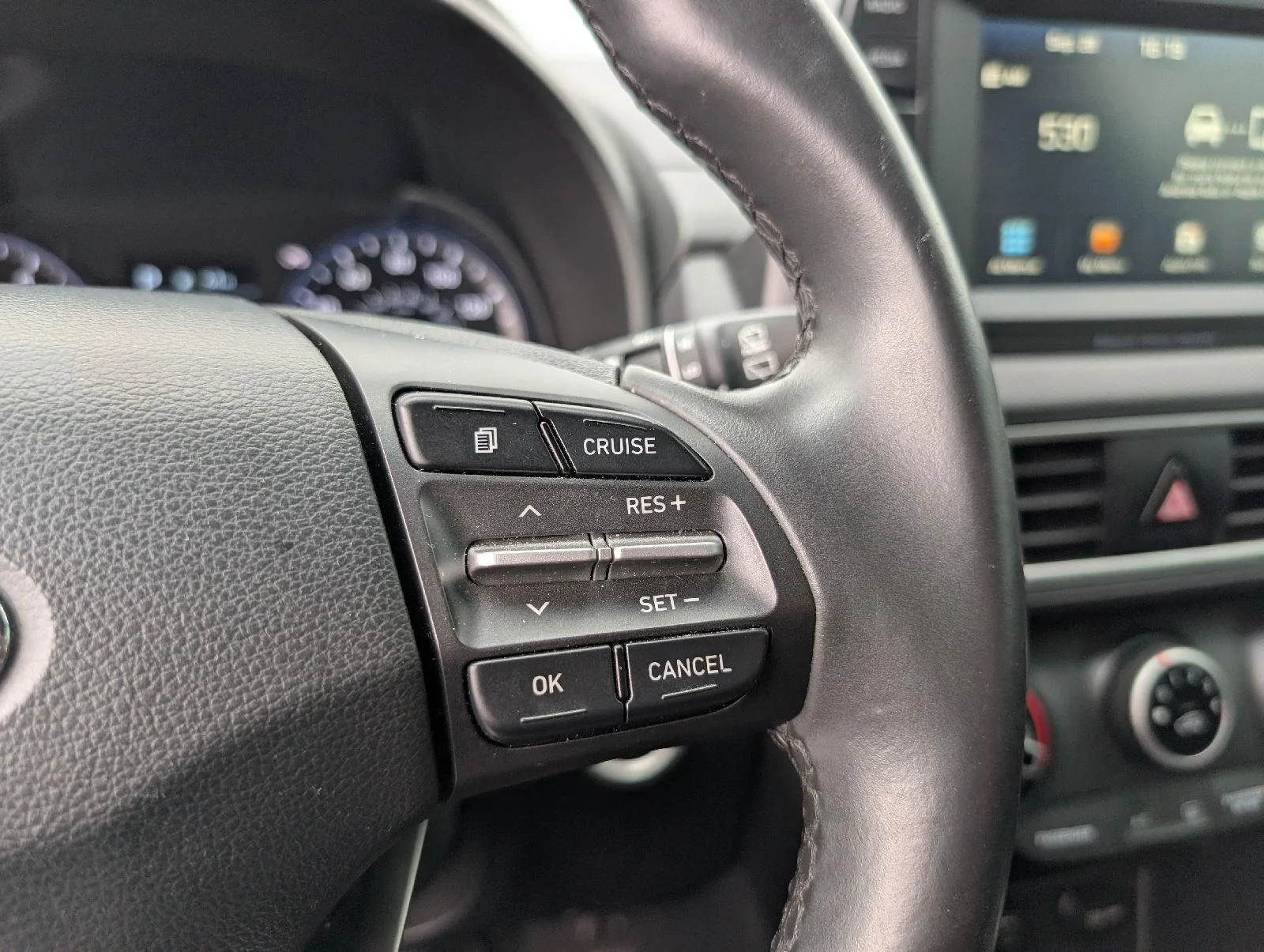 Used 2020 Thunder Gray Hyundai SEL image 12