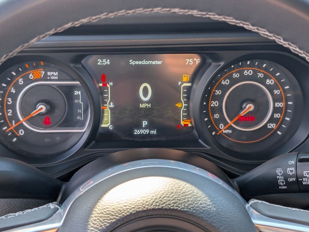 2025 Jeep Wrangler 4-Door Sahara - Photo 20
