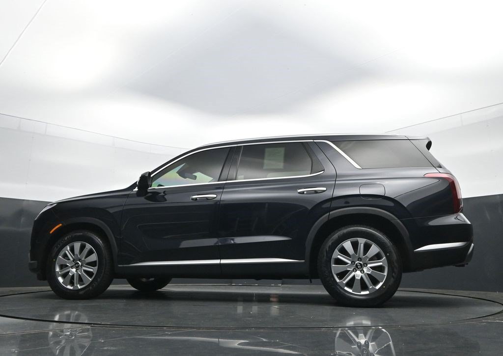 Used 2024 Moonlight Cloud Hyundai SEL 7P image 37