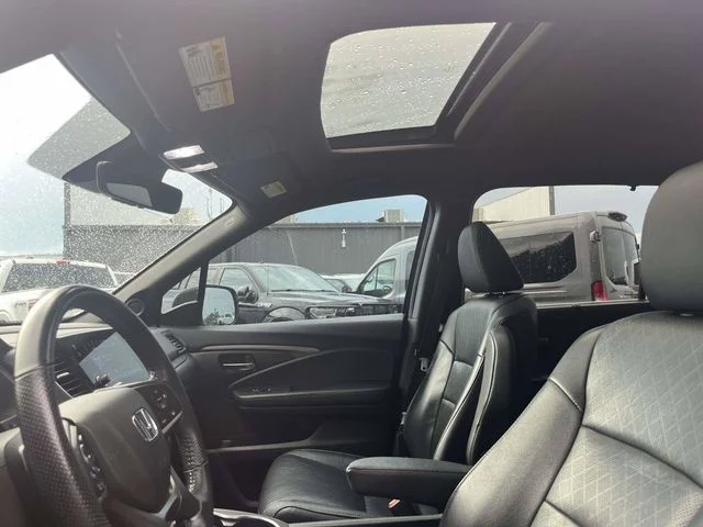 Certified Used 2019 Black Honda EX-L image 21