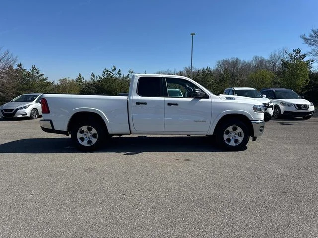 Used 2025 White Ram Big Horn/Lone Star image 3