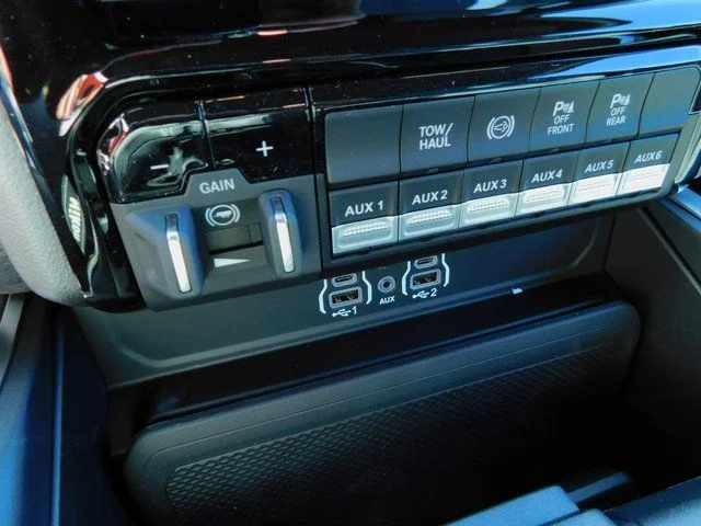 2026 RAM 3500 Big Horn - Photo 16