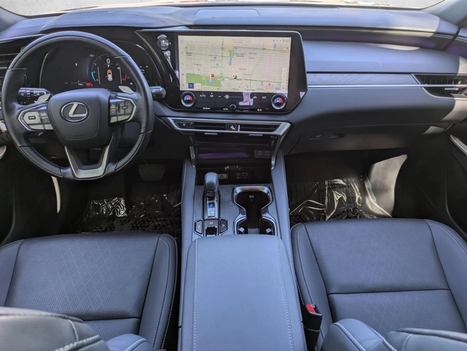 Certified Used 2025 Iridium Lexus PREMIUM PLUS image 17