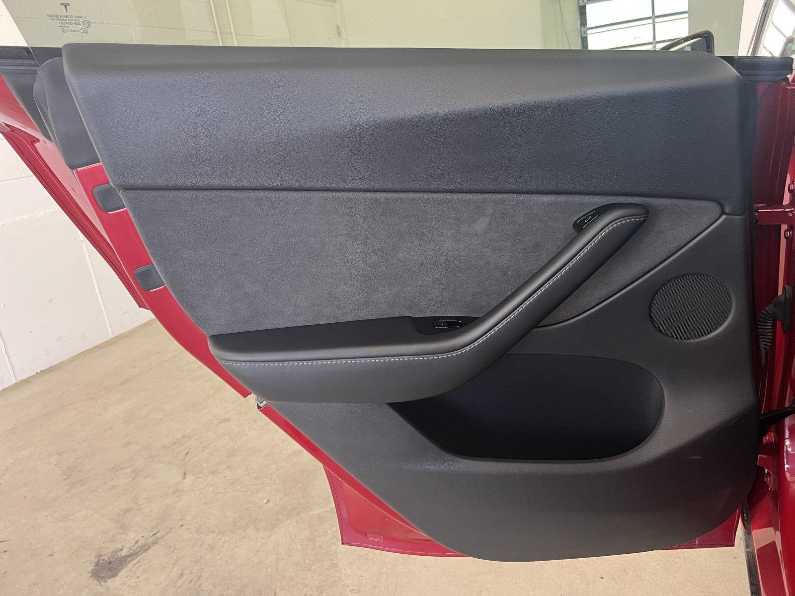 2020 Tesla Model Y Long Range - Photo 22