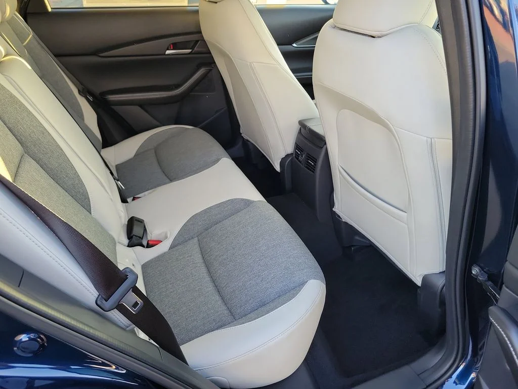 2026 Mazda CX-30 Aire Edition - Photo 16