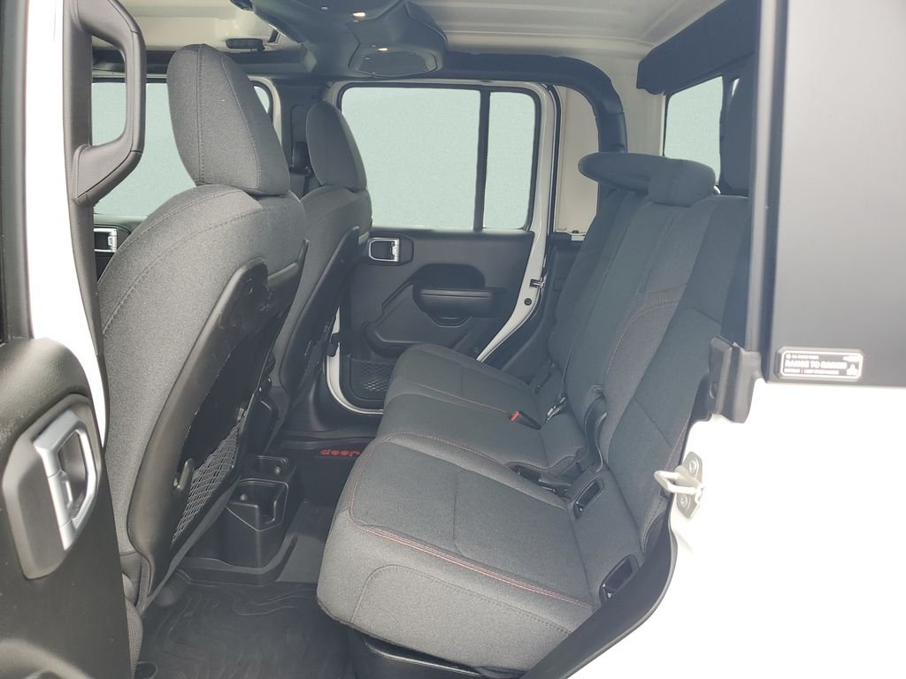 Used 2024 White Jeep Rubicon image 10