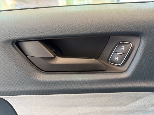 New 2026 Carbonized Gray Metallic Ford XLT image 20