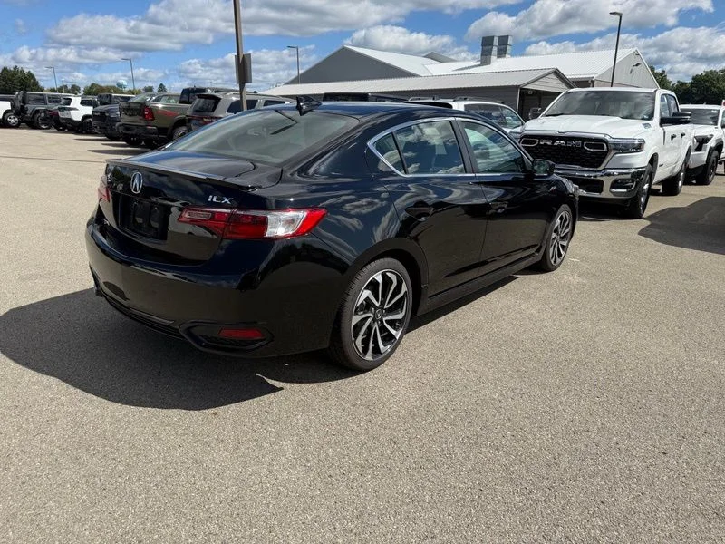 Used 2018  Acura Technology Plus and A-SPEC Packages image 18