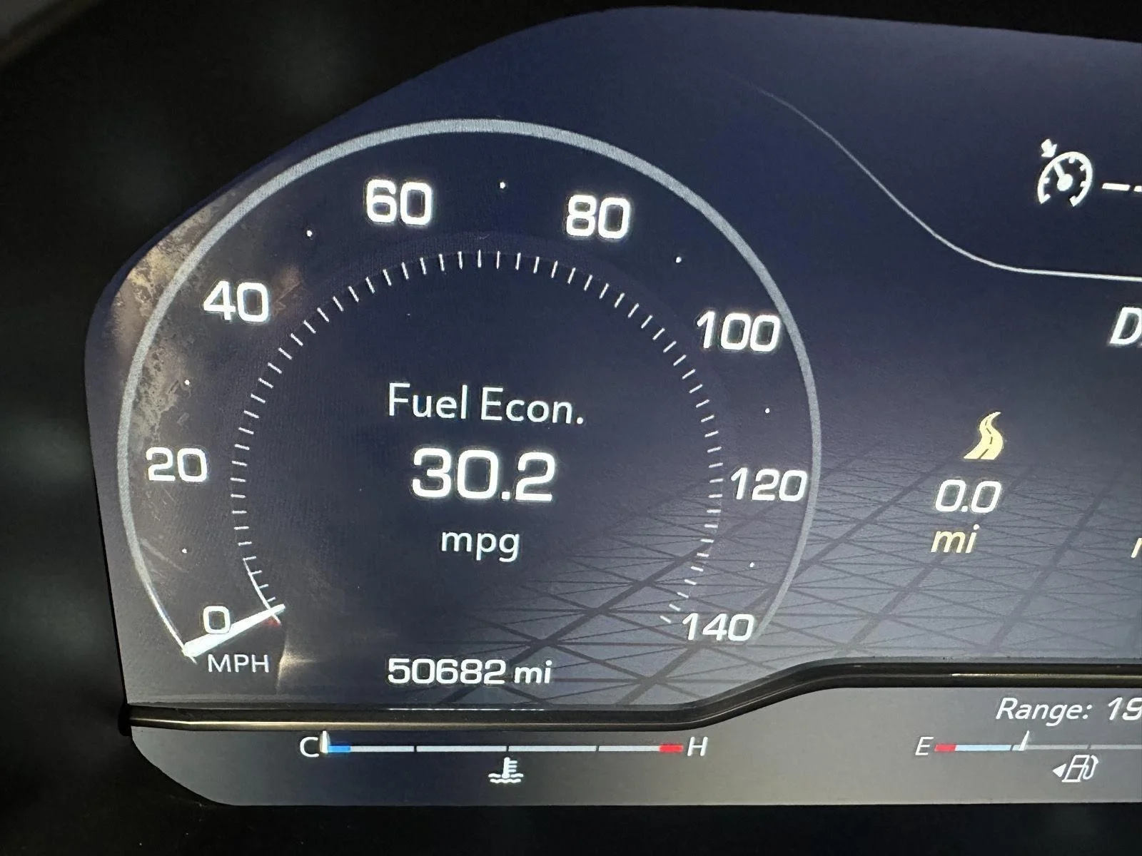Used 2023 WHITE FROST TRICOAT GMC SLT image 11