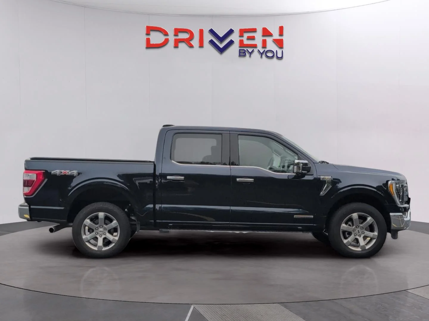 Used 2023 Antimatter Blue Ford LARIAT image 6