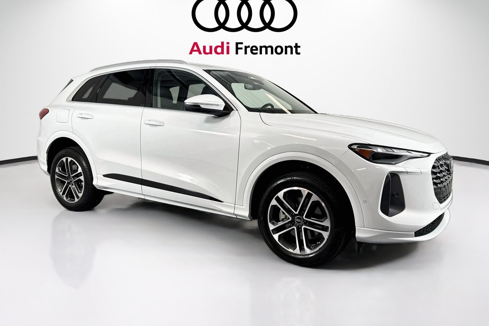 Used 2025 Glacier White Metallic Audi Premium image 7