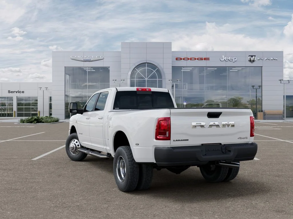 New 2026 Bright White Clear-Coat Exterior Paint RAM Laramie image 3