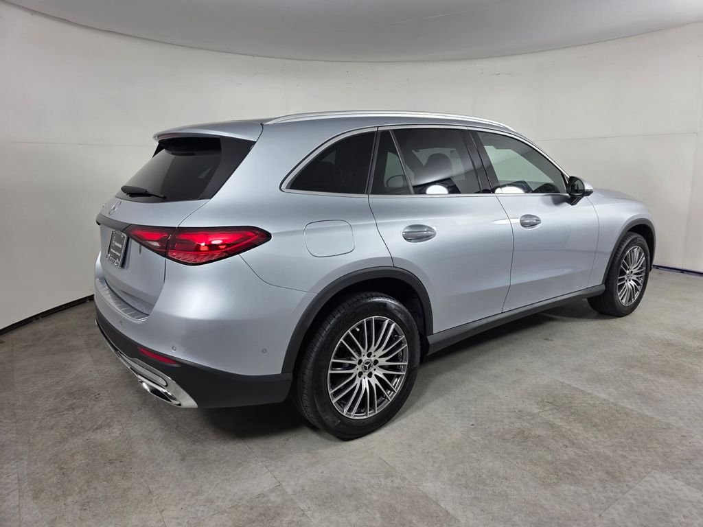 Certified Used 2026 Silver Mercedes-Benz GLC 300 image 4