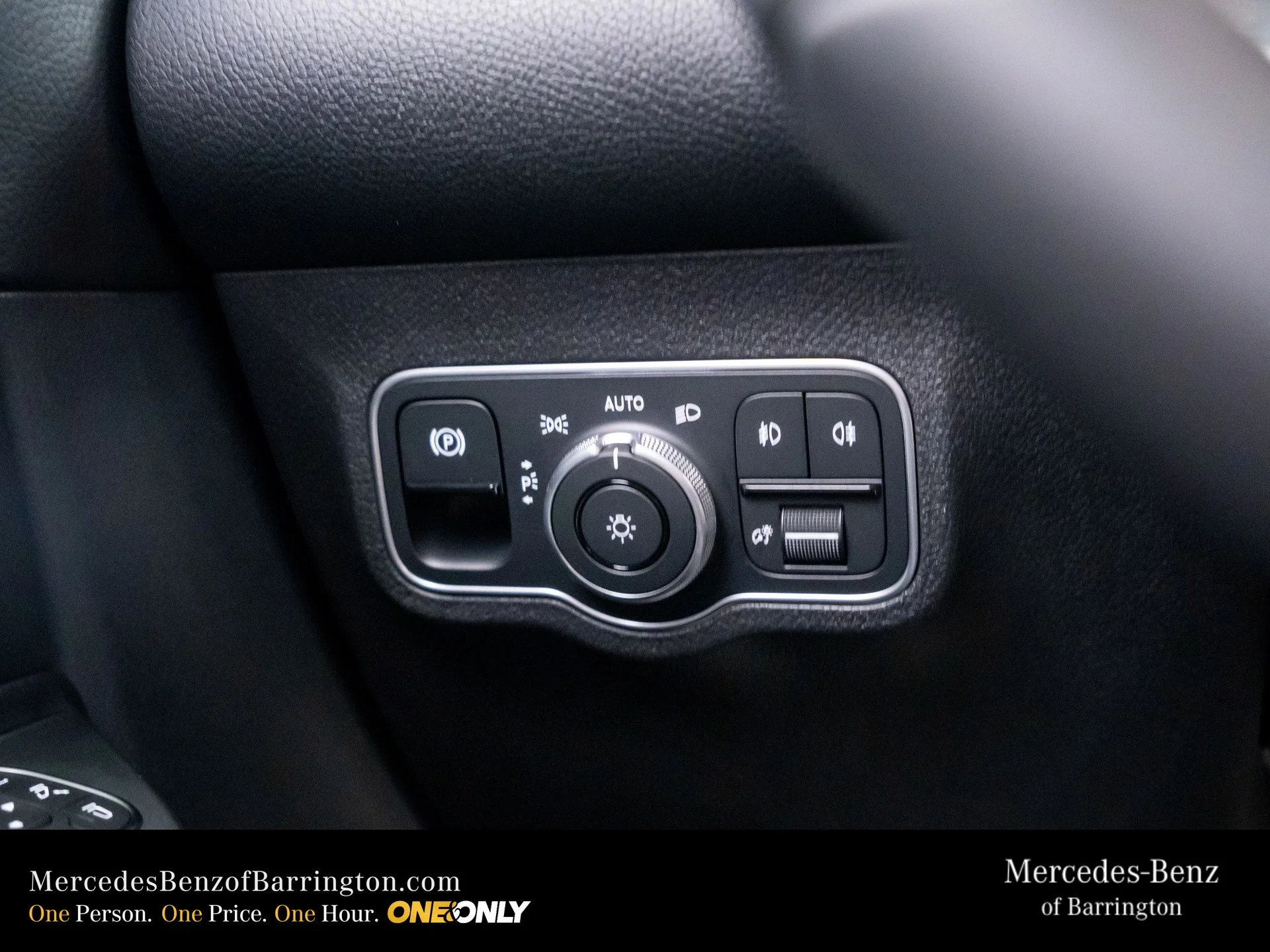 New 2026 Gray Mercedes-Benz GLB 250 image 22