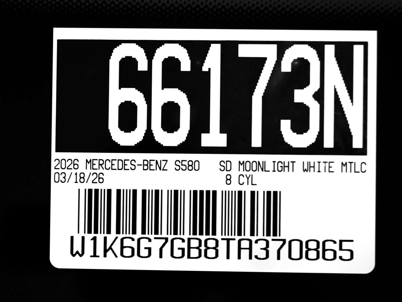 New 2026 MANUFAKTUR Moonlight White Metallic Mercedes-Benz S 580 image 25