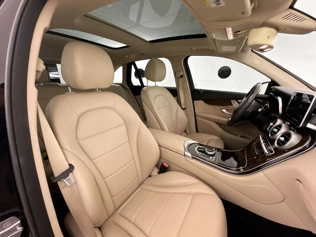 Used 2018 Black Mercedes-Benz GLC 300 image 26