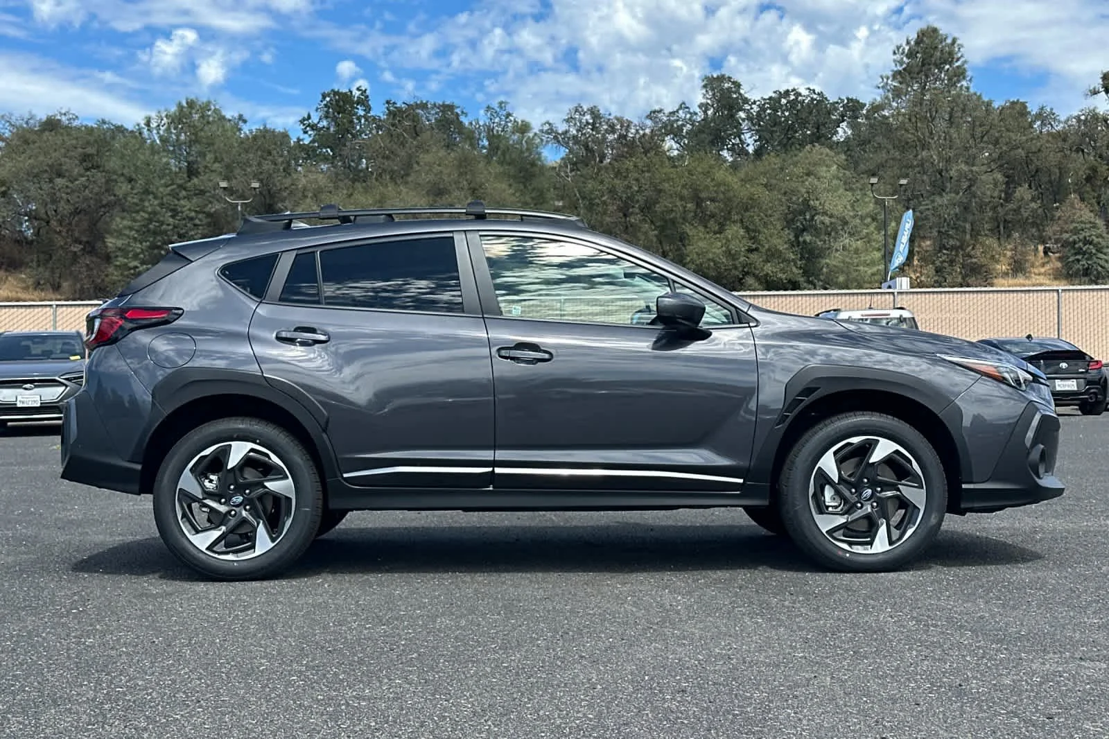 New 2026 MAGNETITE GRAY PEARL Subaru Limited image 2