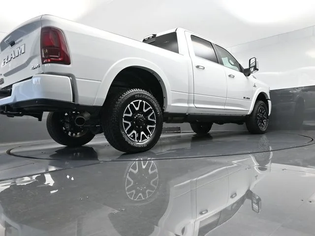 Used 2025 White Ram Limited image 46