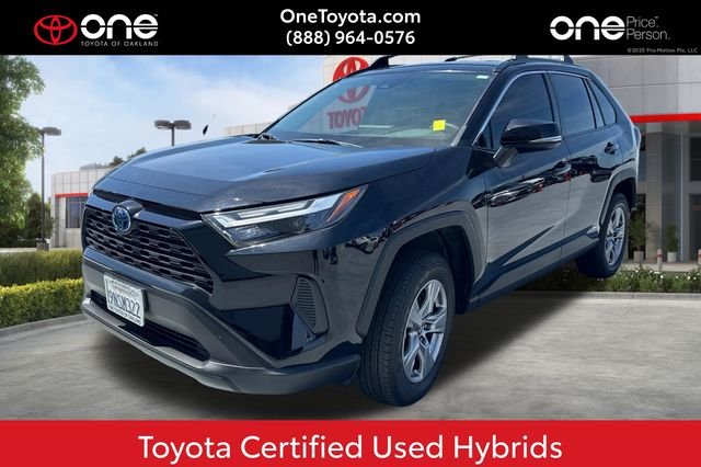 2024 Toyota RAV4 Hybrid LE