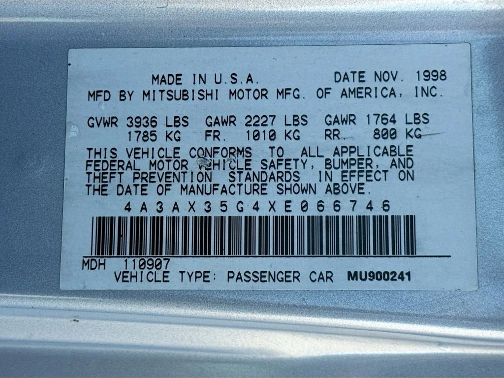 Used 1999 Silver Mitsubishi GS image 22