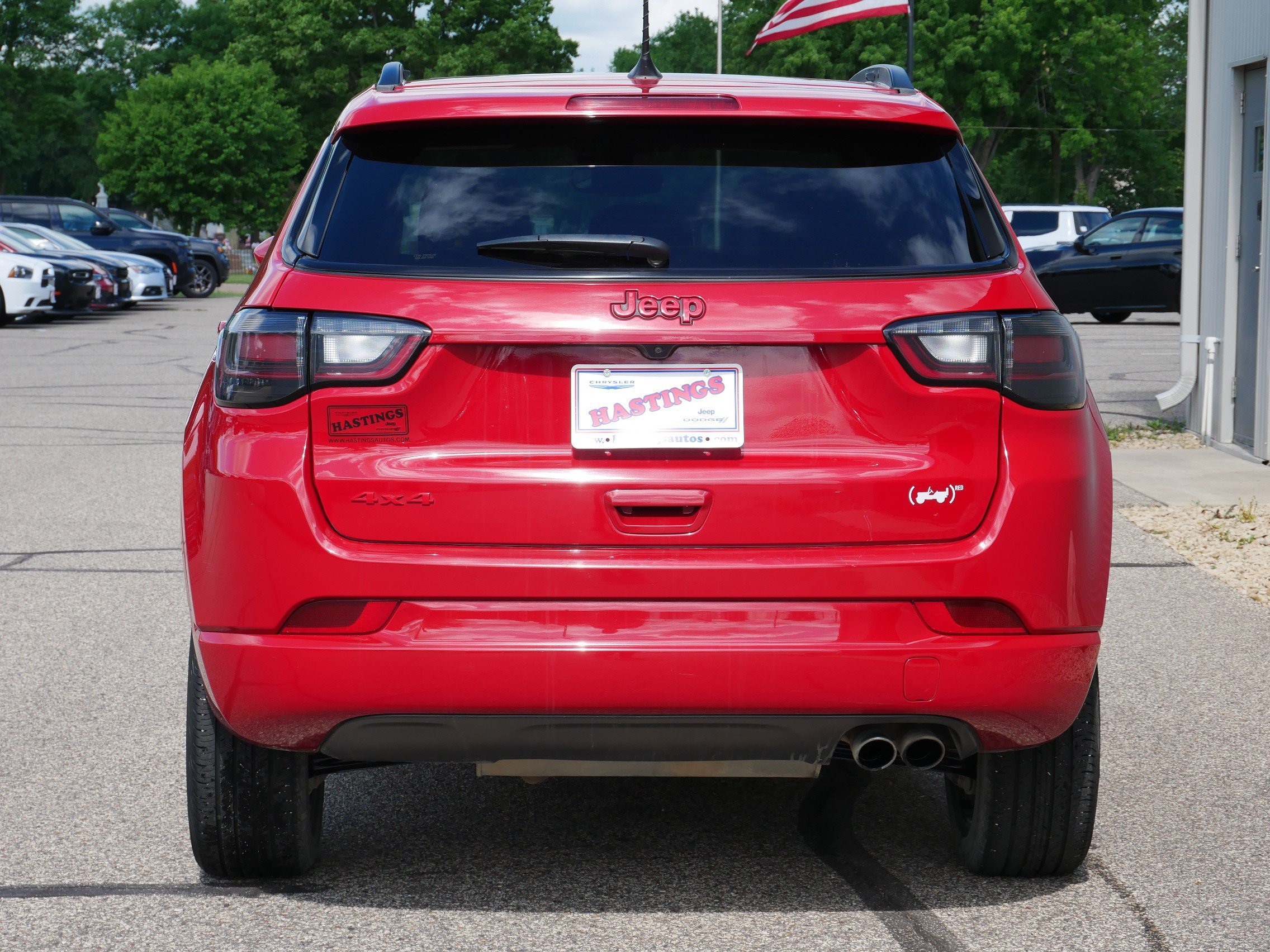 Used 2022 Redline Pearlcoat Jeep (RED) Edition image 4