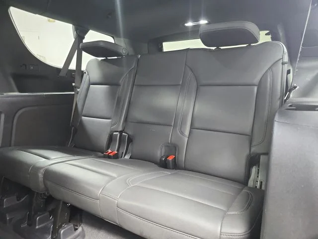 Used 2025 White Chevrolet Z71 image 12